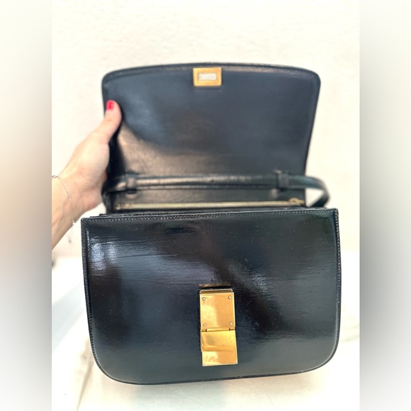 Auth CELINE Classic Smooth Calfskin Medium Box Bag w/ Strap - Picture 7 of 16
